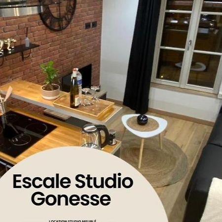Escale Studio 21M Aeroport Cdg Parc Expo Asterix Gonesse Exteriör bild