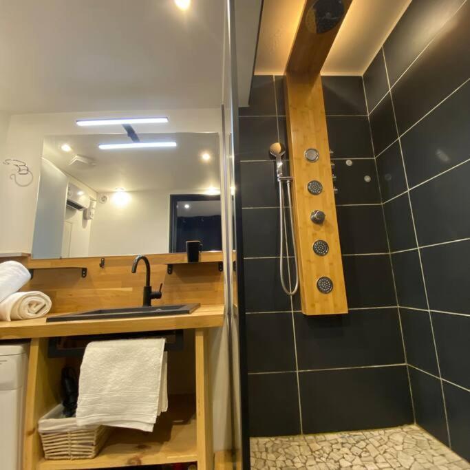 Escale Studio 21M Aeroport Cdg Parc Expo Asterix Gonesse Exteriör bild