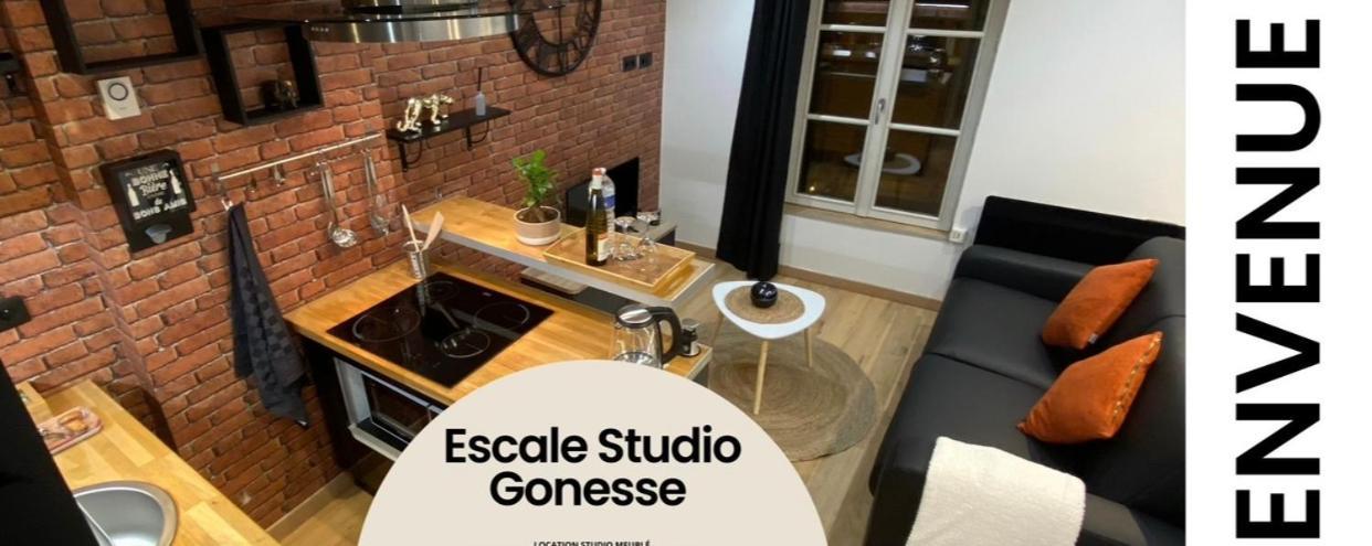 Escale Studio 21M Aeroport Cdg Parc Expo Asterix Gonesse Exteriör bild